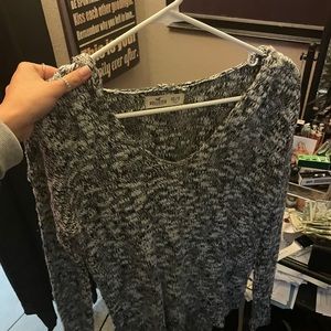 Hollister sweater